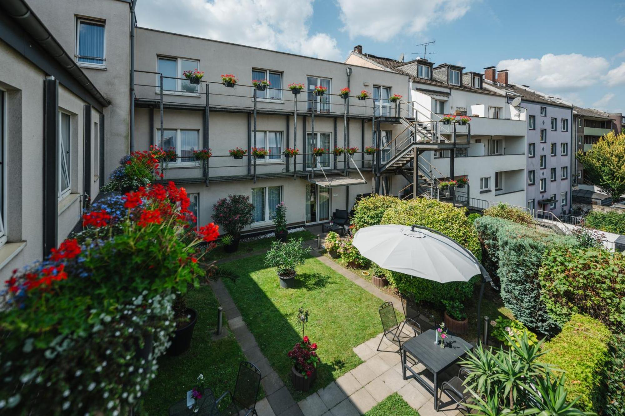 Hotel Mirage Duisburg Exterior photo